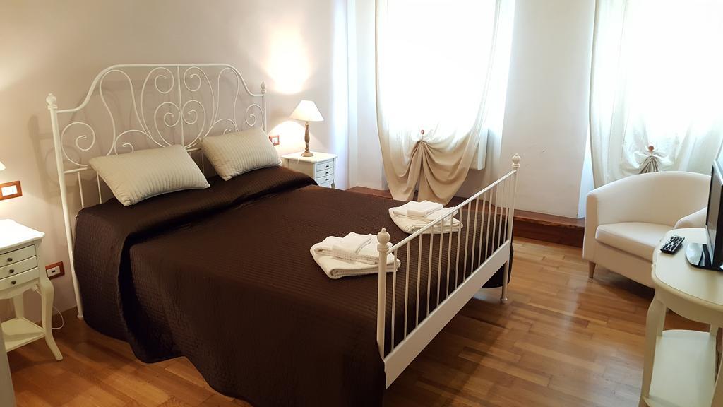 Maison Sara Florencie Exteriér fotografie